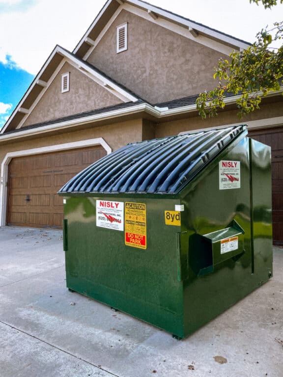 small dumpster rental 8 yd in hutchinson