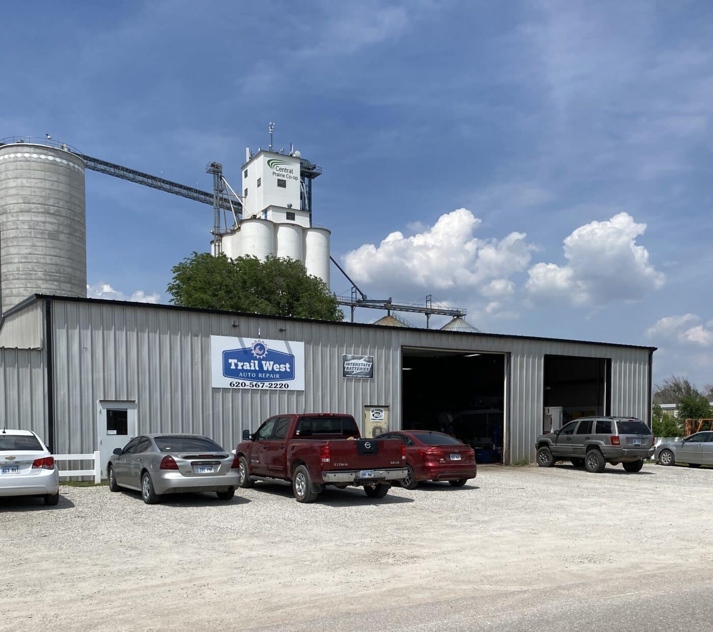 commercial trash service in Partridge, Kansas