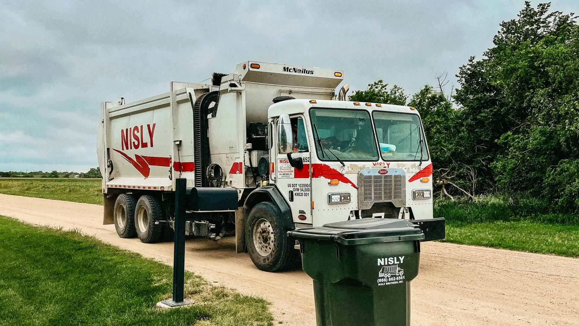 Best Residential Waste Management in Kansas Nisly Brothers